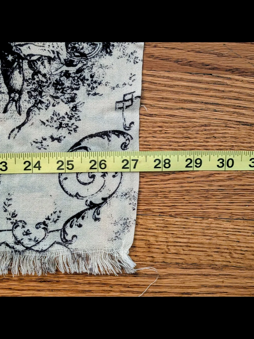 NWOT Vintage 90s Ivory & Black Art Print European Cashmere Wrap Scarf 72